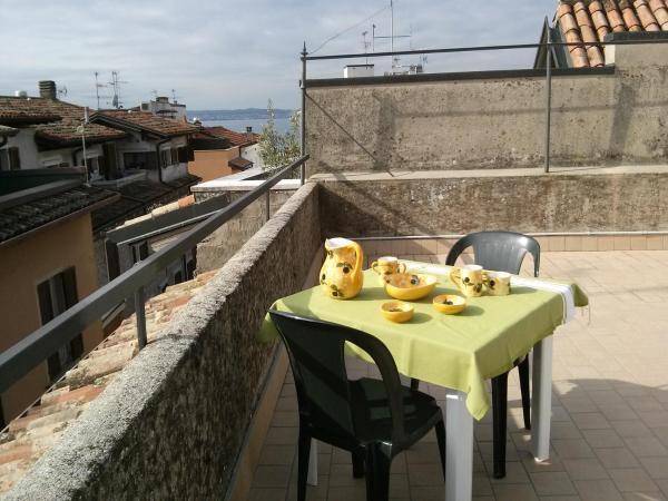 Il Nido Del Cigno Apartment Sirmione Ngoại thất bức ảnh